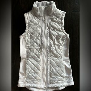 Athleta Women’s White Puffer Vest